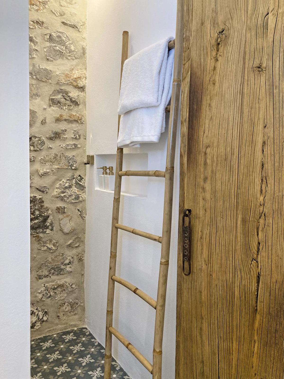 Arta Hydra Otel Dış mekan fotoğraf